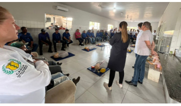 Medicina da FAI capacita servidores municipais de Adamantina em primeiros socorros