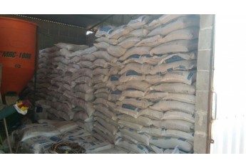 Carga com 30 toneladas de mercadoria foi recuperada pela Polícia Civil (Foto: Cedida/Polícia Civil).