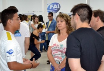 Pais e professores se encantam com a participação dos pequeninos do CIC Júnior 2017 (Foto: UniFAI).