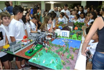 Exposição de maquetes reúne famílias e abrilhanta CICFAI Júnior 2016 (Foto: UniFAI).