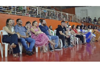 Musical A Magia do Natal (Foto: Siga Mais).