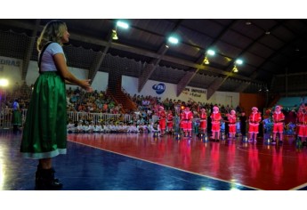 Musical A Magia do Natal (Foto: Siga Mais).