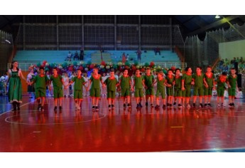 Musical A Magia do Natal (Foto: Siga Mais).