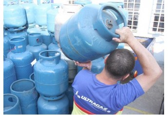 Ao receber o botijão de gás, verifique as condições do mesmo e se for o caso, peça a substituição (Imagem: Ilustração).