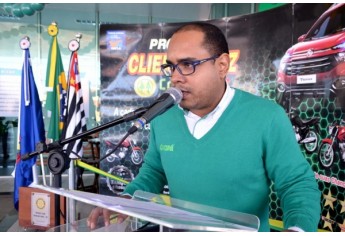 Inaugurado o Auto Posto Cocipa em Osvaldo Cruz (Foto: Acácio Rocha).