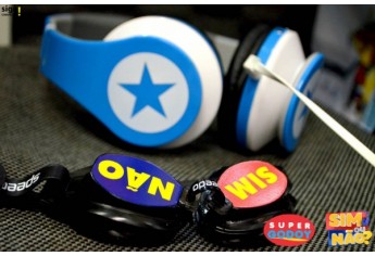 Godoy entrega moto e mais de 70 prêmios na cabine do Sim ou Não