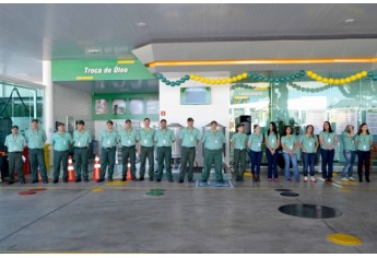 Inaugurado o Auto Posto Cocipa em Osvaldo Cruz (Foto: Acácio Rocha).