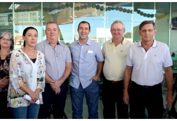 Inaugurado o Auto Posto Cocipa em Osvaldo Cruz (Foto: Acácio Rocha).