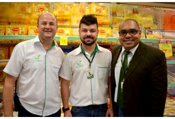 Sorteio foi realizado diante do público, na Cocipa, em Inúbia Paulista, neste sábado (Foto: Maikon Moraes).