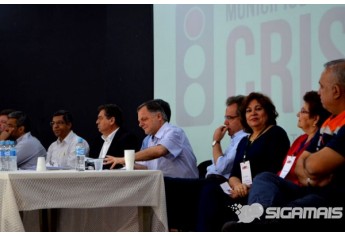Com presença de metade dos prefeitos, AMNAP tem reunião “vazia” em Adamantina