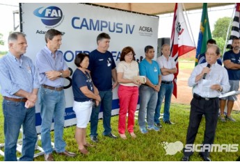 Solenidade com autoridades e torneio de futebol marcam lançamento do ProEduc e Campus 4 na praça esportiva da ACREA (Foto: Acácio Rocha).