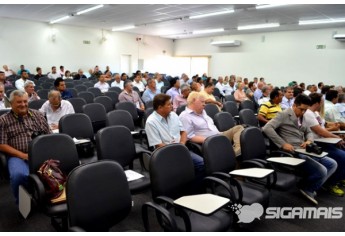 Com presença de metade dos prefeitos, AMNAP tem reunião “vazia” em Adamantina