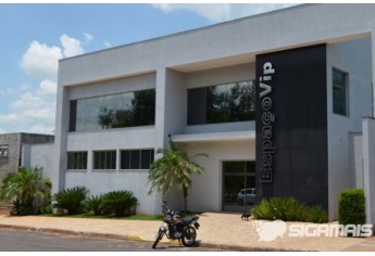 Marina Emed Jacinto Micheloni [Academia Espaço Vip]: ?Quando iniciamos a construção, não havia nenhuma academia. Hoje somos três, na mesma rua, comprovando assim, que este é um local propício? (Foto: Acácio Rocha).