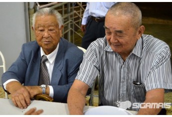 Câmara Municipal entrega título de Cidadão Adamantinense a Karimata