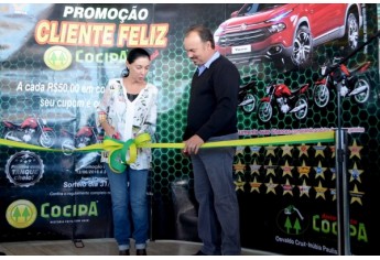 Inaugurado o Auto Posto Cocipa em Osvaldo Cruz (Foto: Acácio Rocha).