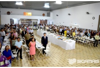 Câmara Municipal entrega título de Cidadão Adamantinense a Karimata