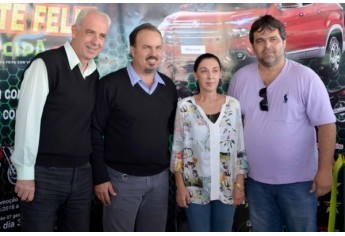 Inaugurado o Auto Posto Cocipa em Osvaldo Cruz (Foto: Acácio Rocha).
