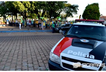 “Vem Pra Rua” leva pouco público à manifestação em Adamantina