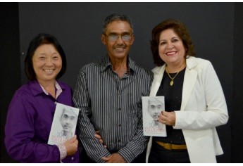 Noite de autógrafos marca lançamento de “Duas Escolhas”