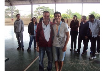 Etec Amim Jundi entrega de medalhas, menções honrosas e moção de aplausos a estudantes (Foto: Cedida).
