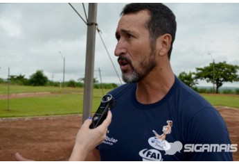 O ProEduc foi escrito pelo professor Carlos Barbosa, que há 13 anos é docente na FAI. (Foto: Acácio Rocha).
