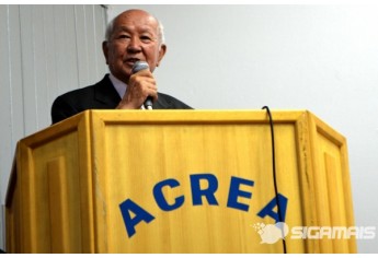 Câmara Municipal entrega título de Cidadão Adamantinense a Karimata