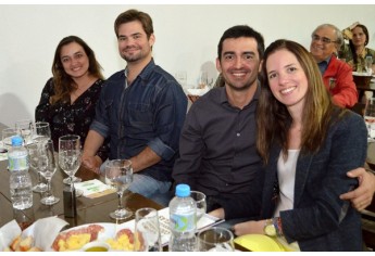 Cocipa  e Vinícola Pizzato promovem noite de degustação de vinhos na loja de conveniência do Auto Posto Cocipa em Adamantina (Fotos: Maikon Moraes/Siga Mais).