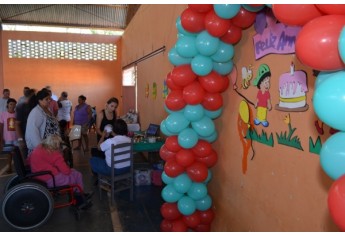 Pacientes aniversariantes do “Pai Nosso Lar” têm comemoração
