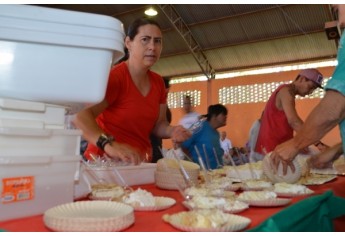 Pacientes aniversariantes do “Pai Nosso Lar” têm comemoração