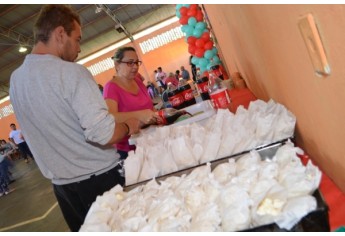 Pacientes aniversariantes do “Pai Nosso Lar” têm comemoração