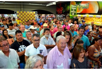 Sorteio foi realizado diante do público, na Cocipa, em Inúbia Paulista, neste sábado (Foto: Maikon Moraes).