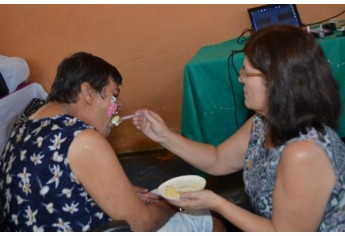 Pacientes aniversariantes do “Pai Nosso Lar” têm comemoração