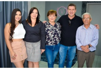 Loja Vestiliê é inaugurada em Adamantina (Foto: Maikon Moraes).