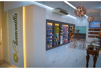 Pharmácia Chamomilla apresenta seu novo espaço, no mesmo endereço: Rua Deputado Salles Filho, 363, centro de Adamantina (Foto: Maikon Moraes).