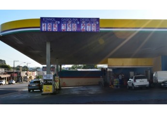 Posto Uzzy (Foto realizada em 04/05/2016, entre 7h e 9h).