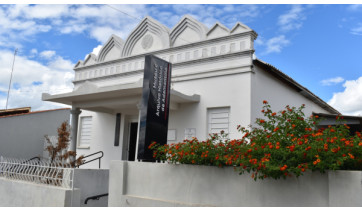 Museu e Arquivo Histórico de Adamantina inicia nova etapa de estruturação e revisão do acervo 