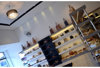 “A Baronesa Calçados” inova conceito e apresenta nova loja