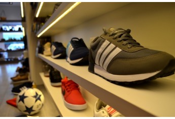 Loja A Baronesa Calçados, de Lucélia, apresenta novo conceito e surpreende consumidores (Foto: Siga Mais).