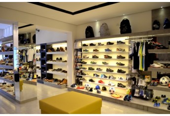 Loja A Baronesa Calçados, de Lucélia, apresenta novo conceito e surpreende consumidores (Foto: Siga Mais).