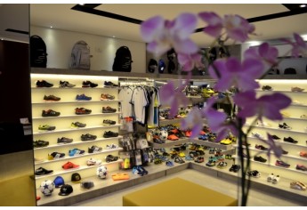 Loja A Baronesa Calçados, de Lucélia, apresenta novo conceito e surpreende consumidores (Foto: Siga Mais).