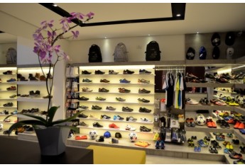 Loja A Baronesa Calçados, de Lucélia, apresenta novo conceito e surpreende consumidores (Foto: Siga Mais).