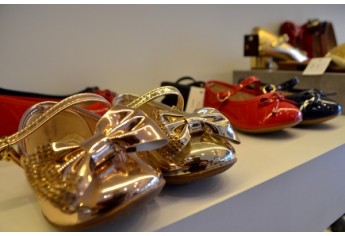 Loja A Baronesa Calçados, de Lucélia, apresenta novo conceito e surpreende consumidores (Foto: Siga Mais).