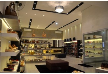 Loja A Baronesa Calçados, de Lucélia, apresenta novo conceito e surpreende consumidores (Foto: Siga Mais).