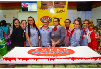 Comemorações dos 55 anos do Supermercado Godoy (Foto: Maikon Moraes/Siga Mais).