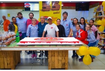 Comemorações dos 55 anos do Supermercado Godoy (Foto: Maikon Moraes/Siga Mais).