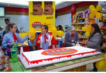 Comemorações dos 55 anos do Supermercado Godoy (Foto: Maikon Moraes/Siga Mais).