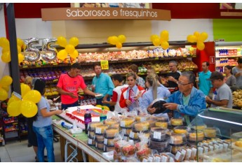 Comemorações dos 55 anos do Supermercado Godoy (Foto: Maikon Moraes/Siga Mais).