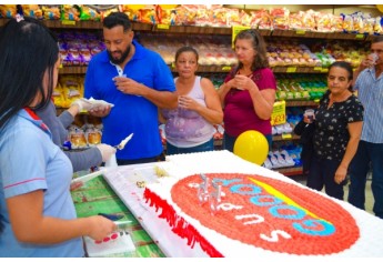 Comemorações dos 55 anos do Supermercado Godoy (Foto: Maikon Moraes/Siga Mais).