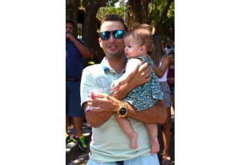 Festa para crianças é realizada há 30 anos, por iniciativa e liderança da administradora Vera Lúcia de Assunção (Foto: Maikon Moraes/Siga Mais).