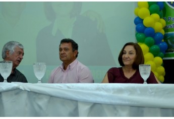 Convenções confirmam Cícero Mortari (PTB) e Beth Meireles (PV) para prefeito e vice (Foto: Alexandre Mota).